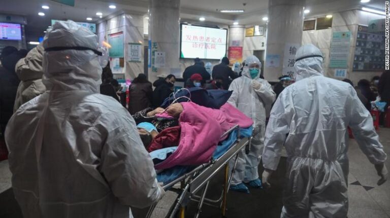 Hospital Central de Wuhan confirma la muerte del médico chino que advirtió del coronavirus