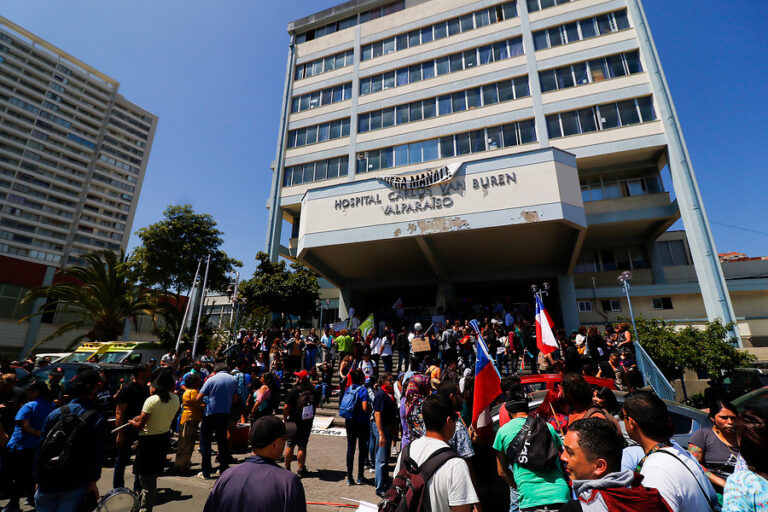 Oficial en retiro de la FACh asume como director del Hospital Carlos Van Buren de Valparaíso