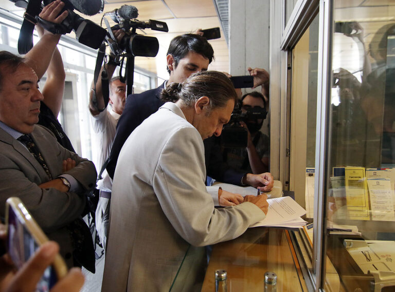 Blanco y Negro se querella contra los responsables de los incidentes en el Estadio Monumental