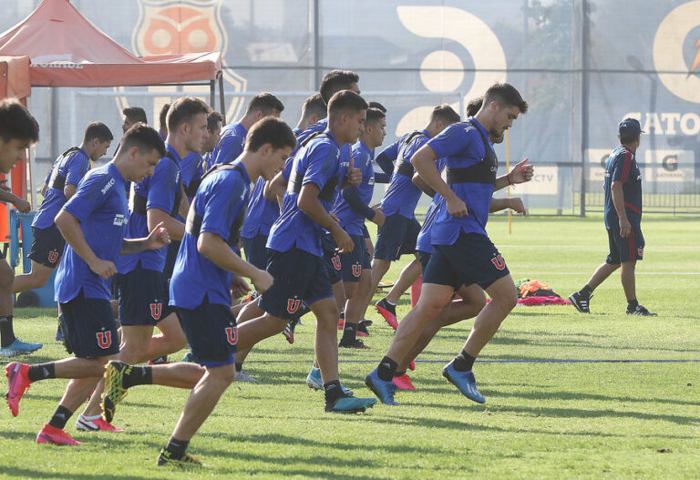 Universidad de Chile anunció que sus jugadores entrenarán desde sus casas tras suspensión del torneo