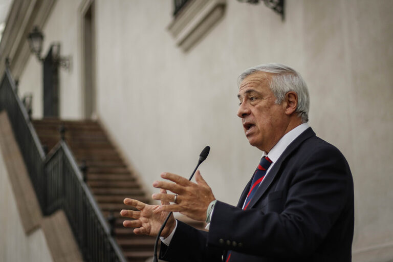 Coronavirus en Chile: Ministro Mañalich asegura que casos deberían duplicarse cada 4 días