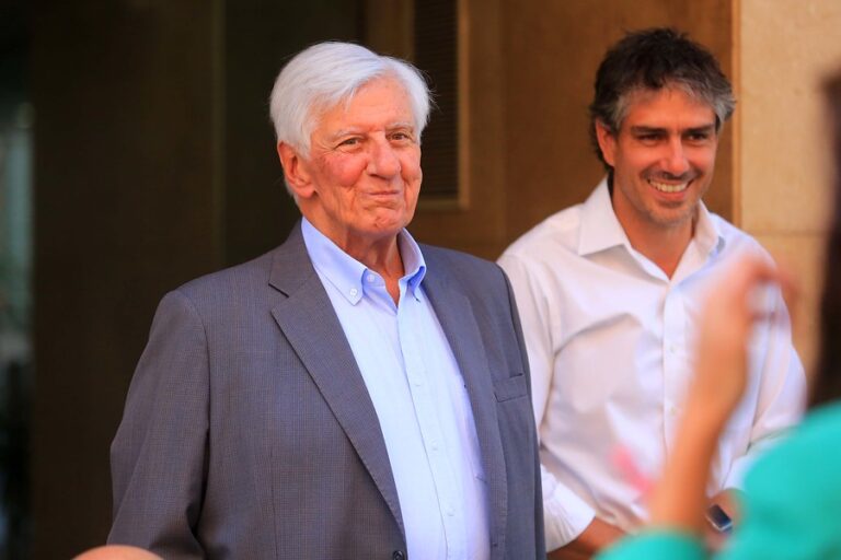 Alcalde de Vitacura asegura que hubo 