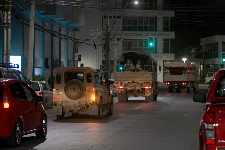 Anuncian toque de queda en todo el territorio nacional a partir de las 22 horas