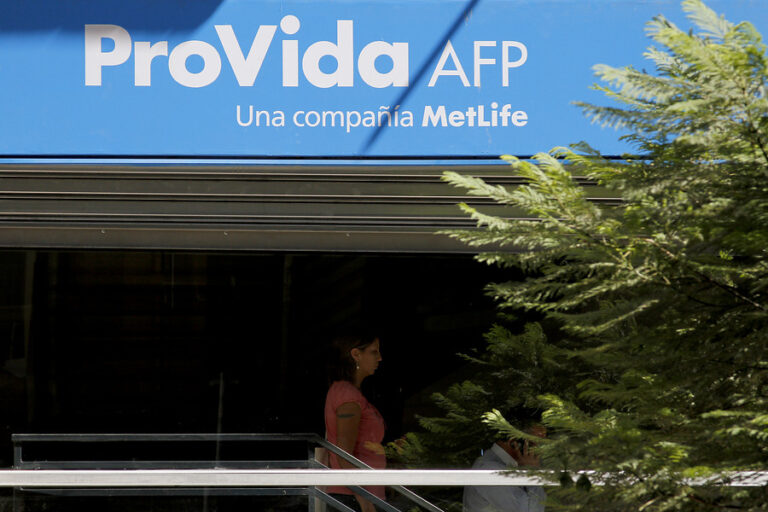 Corte falla a favor de cotizante y ordena a AFP entregarle el total de sus fondos previsionales