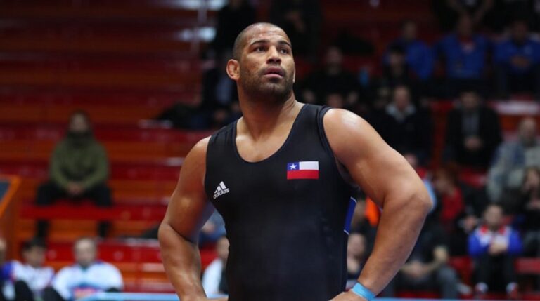 Chileno nacido en Cuba se convirtió en el 15° representante de nuestro país en Tokio 2020