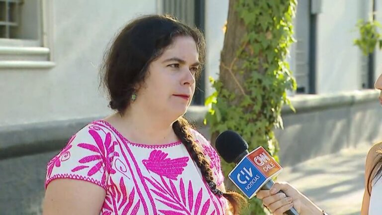 Coordinadora 8M critica la cifra de asistentes entregada por Carabineros: 