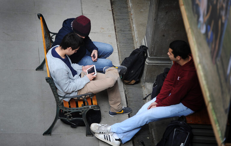 Académicos piden suspender las clases presenciales en universidades: 