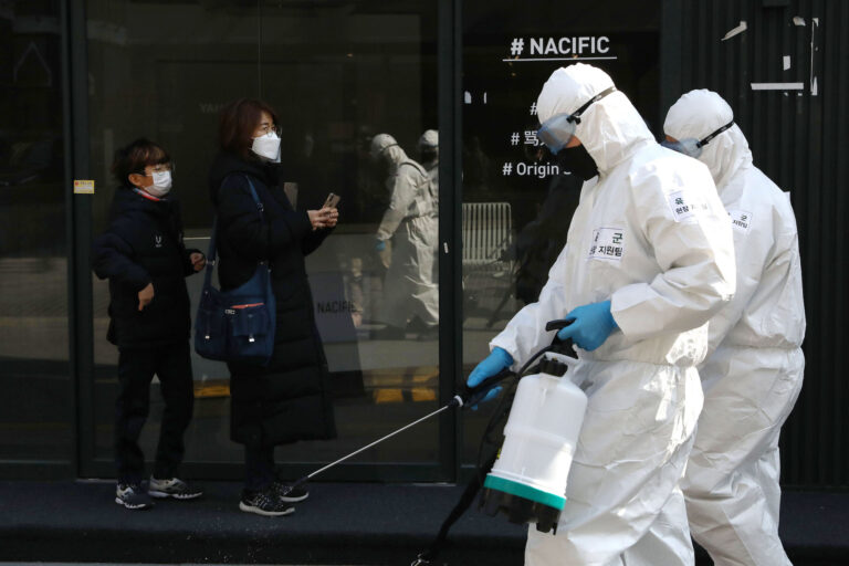 Coronavirus: OMS confirma que hay más de 100 países con infectados