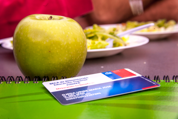 Este sábado comenzó la carga de la tarjeta Junaeb