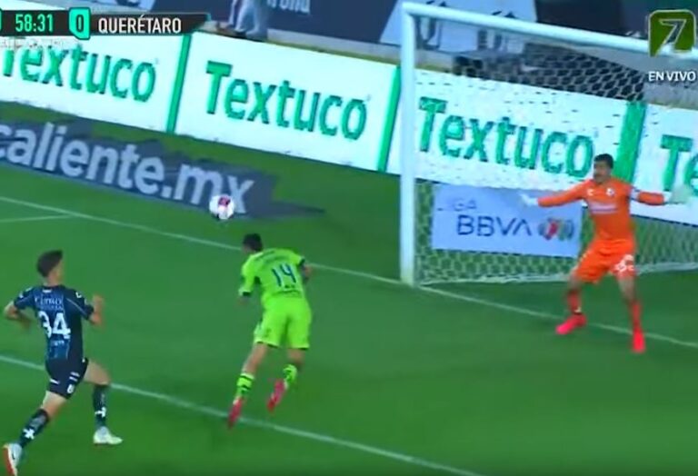 Martín Rodríguez marcó un golazo de cabeza en victoria del Morelia en México