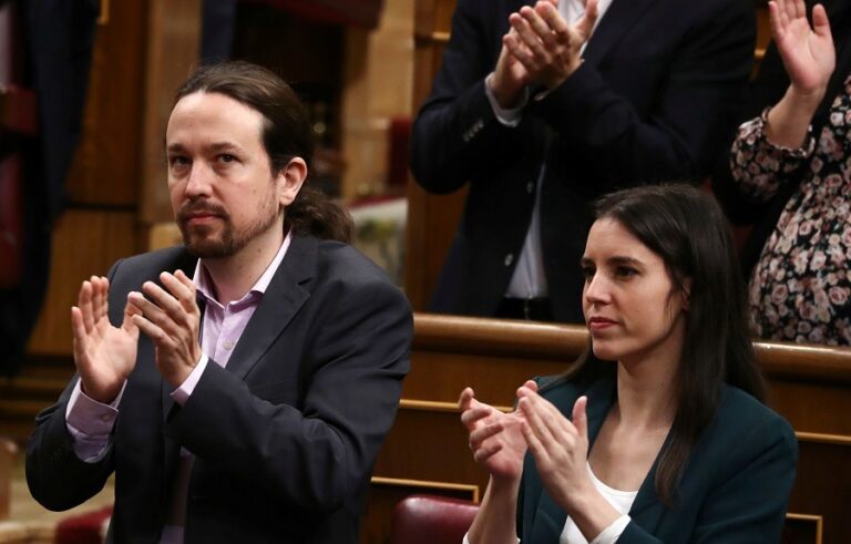 Irene Montero es el primer caso de coronavirus en el gobierno de España y su esposo Pablo Iglesias está en cuarentena