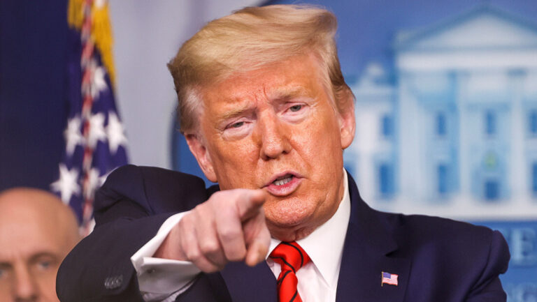 Trump en vivo por TV: ¿Cubrir o no cubrir? (that is the question)