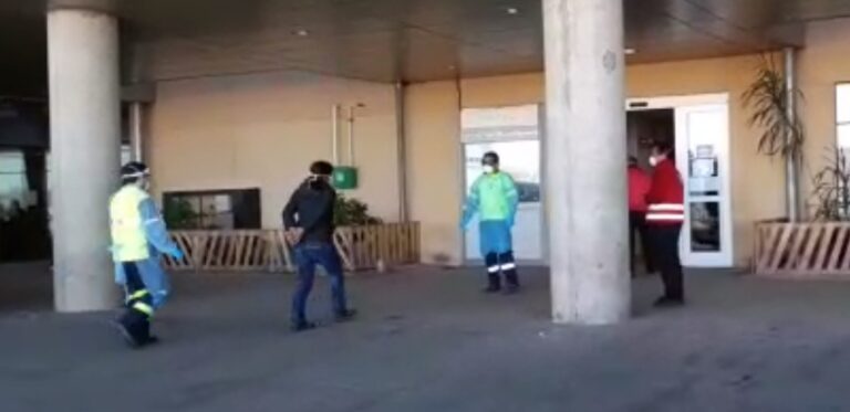 Detienen a mujer que se fugó de hospital en Talcahuano tras haber sido diagnosticada con COVID-19