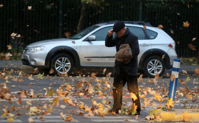 Dirección Meteorológica de Chile emite alerta por “potencial desarrollo de tornados locales”