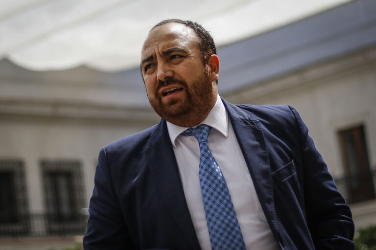 DC desistió de querella presentada contra Fuad Chahin por delito de 