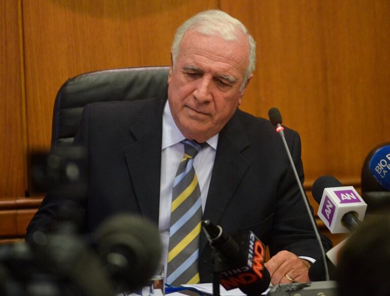 Alcalde de Ñuñoa por pareja con COVID-19 que fue al supermercado: 