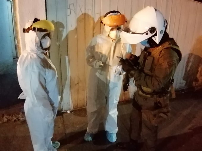 Autoridades sanitarias fiscalizaron cité con al menos 8 contagiados con COVID-19 en Estación Central