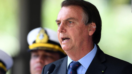 Bolsonaro dice que no hará un gran asado y acusa a los periodistas de no entender la ironía