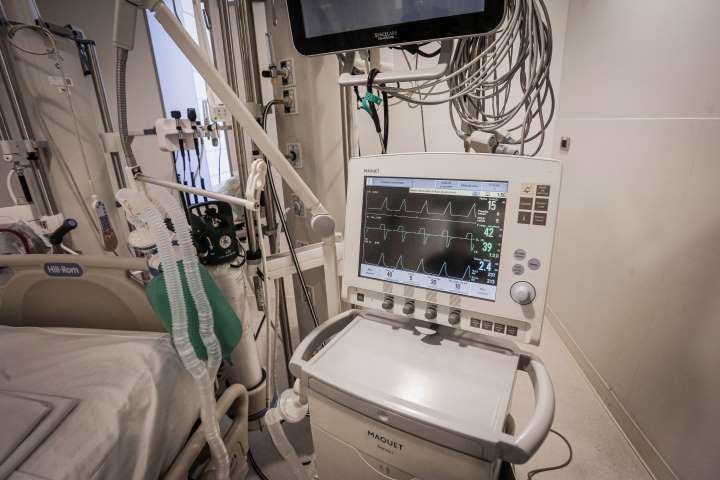 Infectóloga Claudia Cortés por uso de 