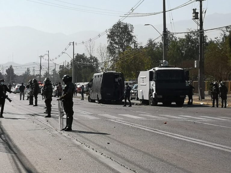 Amotinamiento en Colina 1: Gendarmería informa que hay 4 funcionarios heridos y al menos 5 internos lesionados