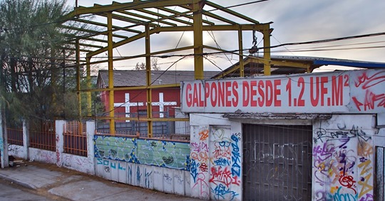 Corte de Santiago revoca prisión preventiva para organizador de fiesta en Maipú y decreta arresto domiciliario total