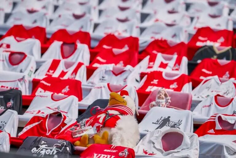 Peluches “alentaron” al Colonia en la vuelta de la Bundesliga