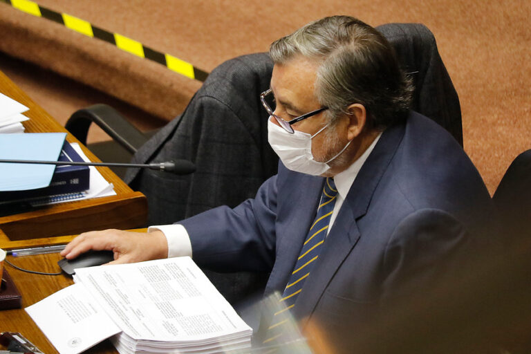 Guillier por comisión anunciada por Piñera: 