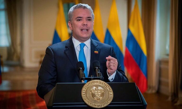 Colombia: Modifican Constitución para condenar a cadena perpetua a violadores y asesinos de menores