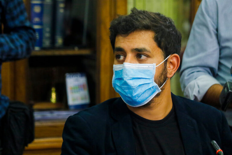 Con voto de Loreto Carvajal (PPD): Aprueban censura de Jorge Brito (RD) como pdte. de la Comisión de Defensa