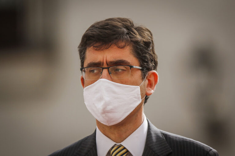 Subsecretario de Previsión Social por instructivo a AFP Modelo: 