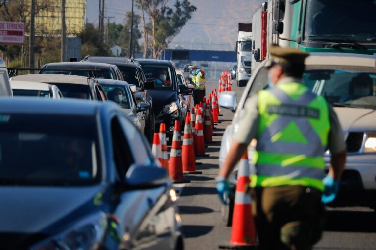 28 comunas del país avanzaron a Fase 2 este lunes 10 de mayo: Revisa los cambios