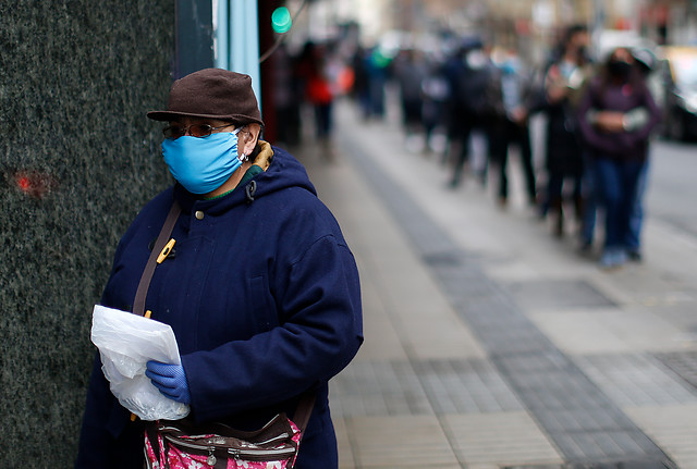 Minsal destaca “incipiente mejoría” y gobierno presenta proyecto que amplía la Ley de Protección al Empleo