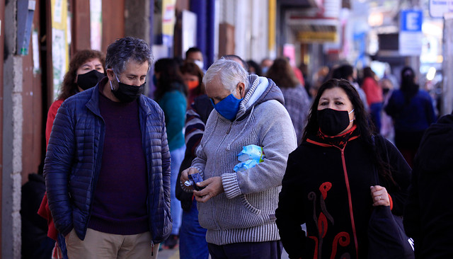 RM aún lejos del desconfinamiento y gobierno presentó veto a proyecto de ley de servicios básicos