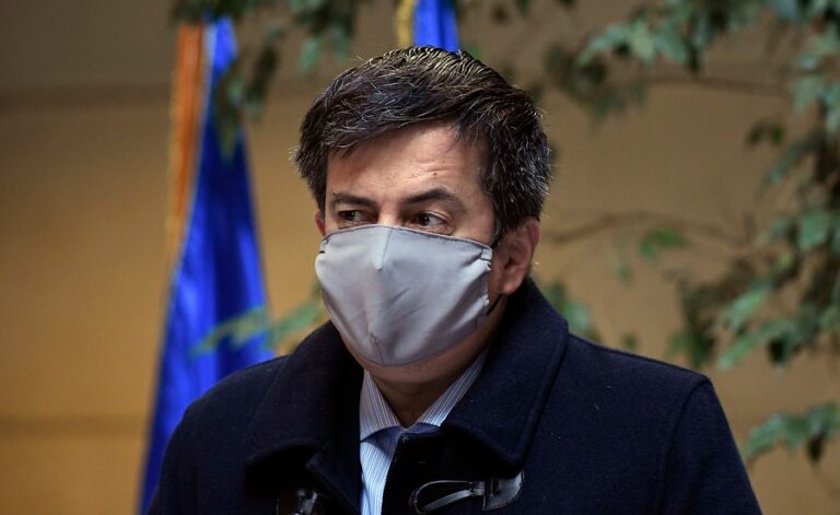 Diputado Celis acusa extorsiones: 