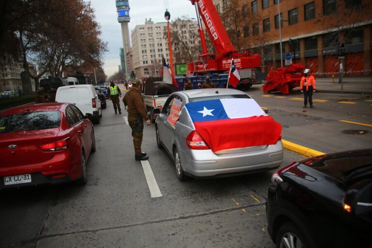 En plena cuarentena: Realizan caravana por el Rechazo por la Alameda