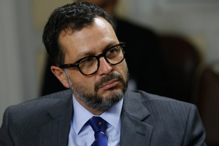 El análisis de Hinzpeter por crisis en el oficialismo: 