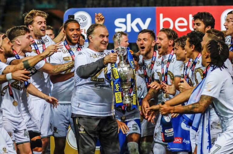 Eligieron a Bielsa como el mejor DT de la Championship: 