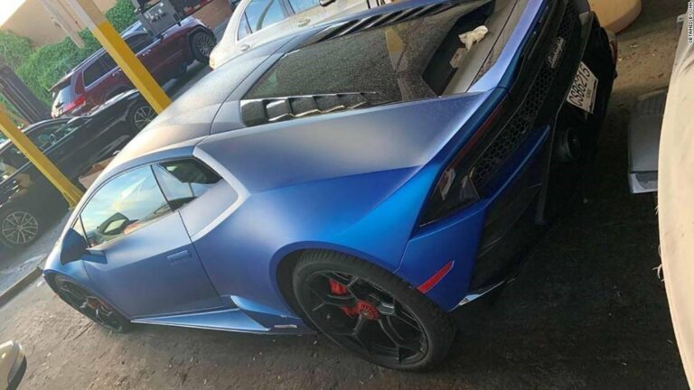 Un hombre se gastó la ayuda federal del coronavirus en un Lamborghini: Cuesta más de US$ 300.000