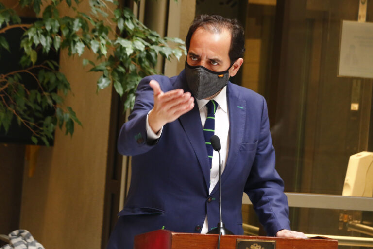 Mulet evalúa interpelación contra ministra de la Mujer: 