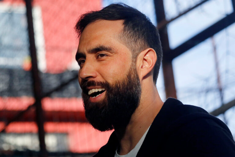 Claudio Bravo ya habría acordado su fichaje por el Real Betis