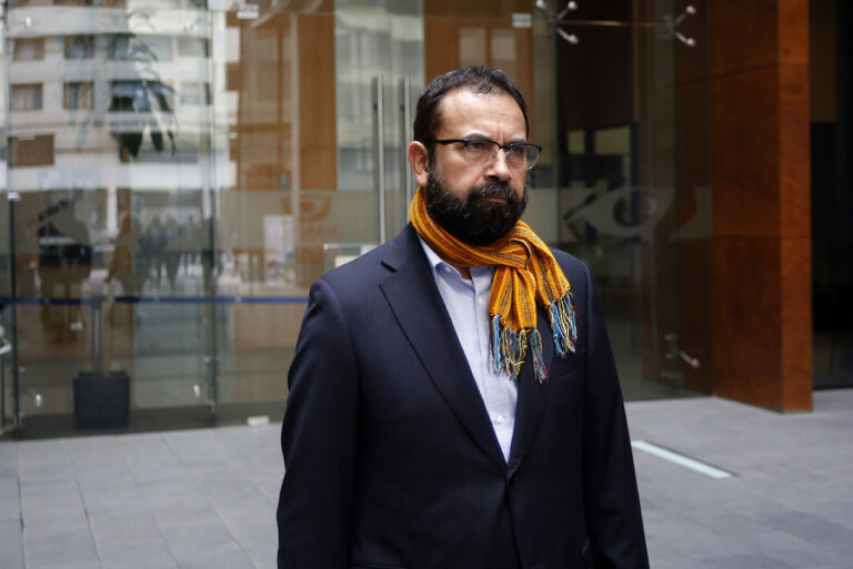 UDI anuncia que Hugo Gutiérrez será llevado al Tribunal de Ética de la Cámara tras altercado con la Armada