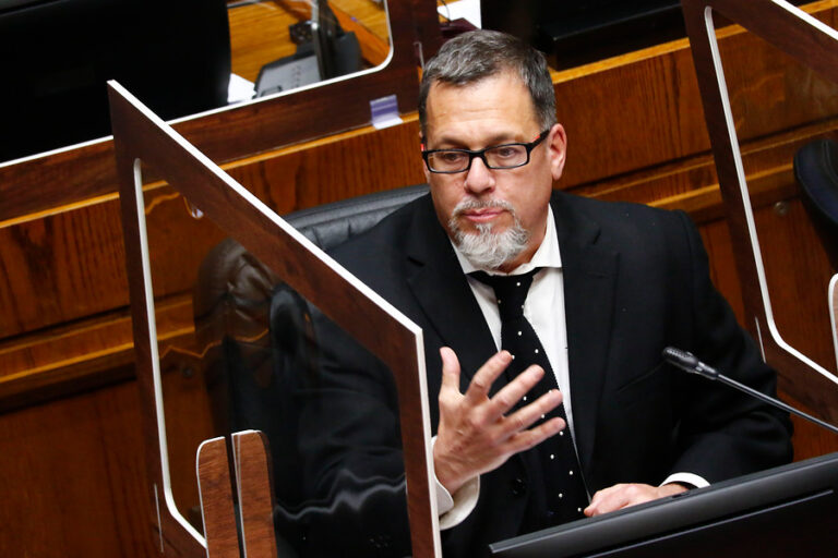 Piden fusionar propuestas para aumentar penas por delitos sexuales en Rapa Nui