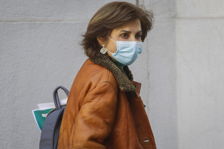 Daza y opción de reabrir colegios para recibir a niños cuyos padres trabajen: “Será con un protocolo muy estricto”