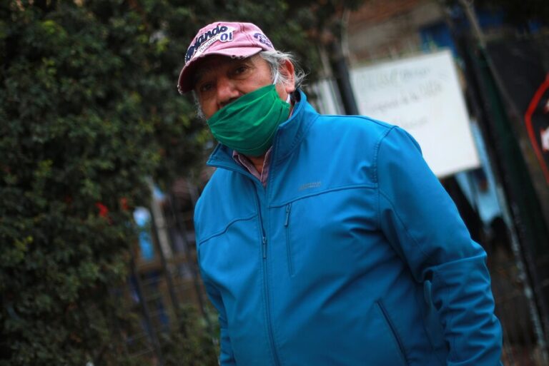 Efecto pandemia: Ocupación de adultos mayores ha caído 30% en el último año