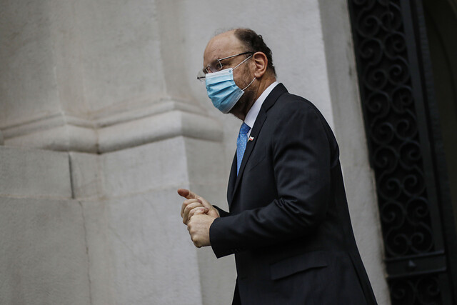 Ministro Moreno afirma que a fin de año habrá una 