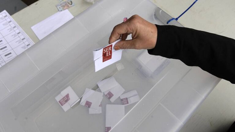 Plebiscito 2020: Presentaron recurso de protección por participación de pacientes COVID-19