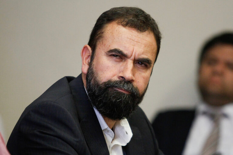 Presentan denuncia ante Fiscalía contra Hugo Gutiérrez tras polémica fiscalización en Iquique