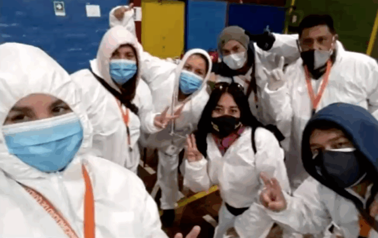 Funcionarios municipales de Quillota enfrentan dos sumarios tras celebrar un cumpleaños en centro de acopio