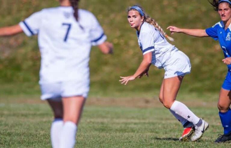 Futbolista canadiense de origen chileno sueña con jugar por La Roja
