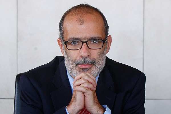 Rodrigo Valdés sobre el ministro Briones: 